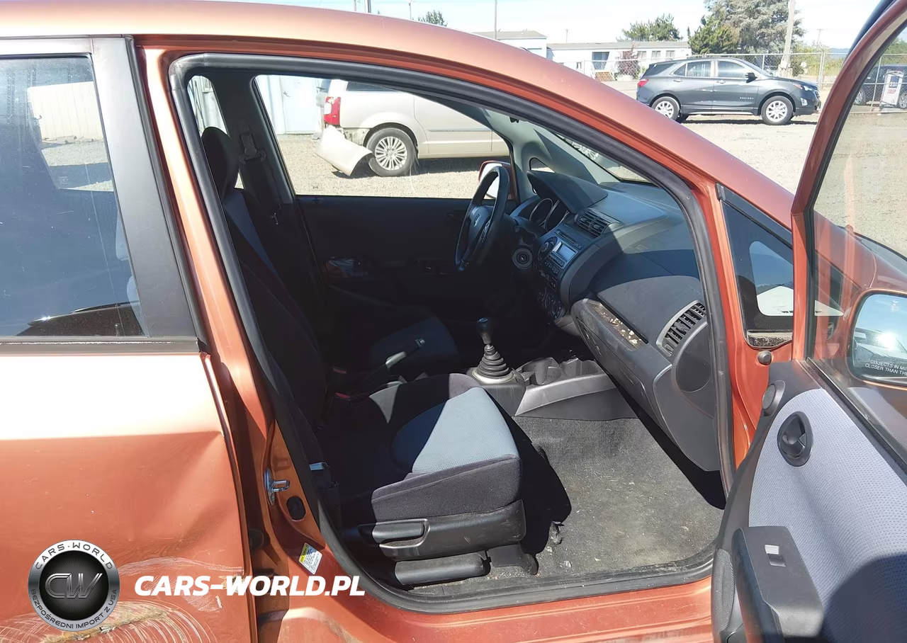 2007 Honda Fit Sport VIN:JHMGD37627S065282 - 5