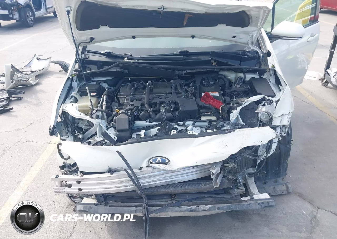 2018 Toyota Prius Two VIN:JTDKBRFU8J3074672 - 10