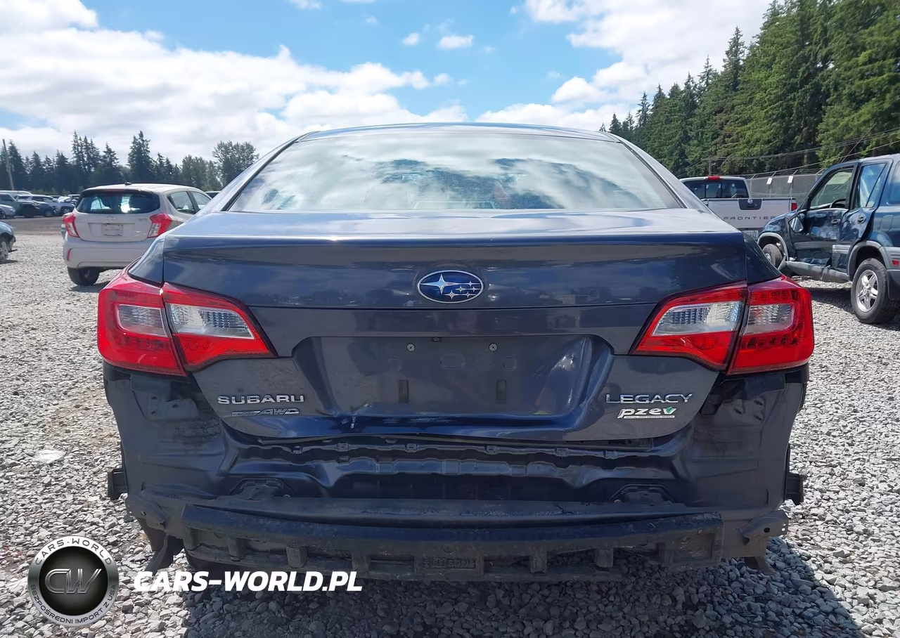 2016 Subaru Legacy 2.5I VIN:4S3BNAA6XG3040632 - 17