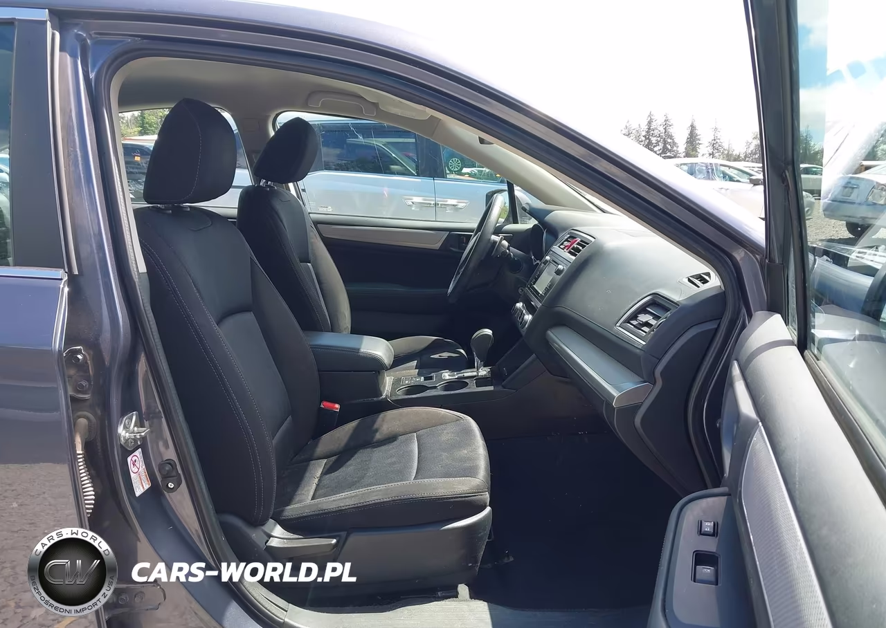 2016 Subaru Legacy 2.5I VIN:4S3BNAA6XG3040632 - 18