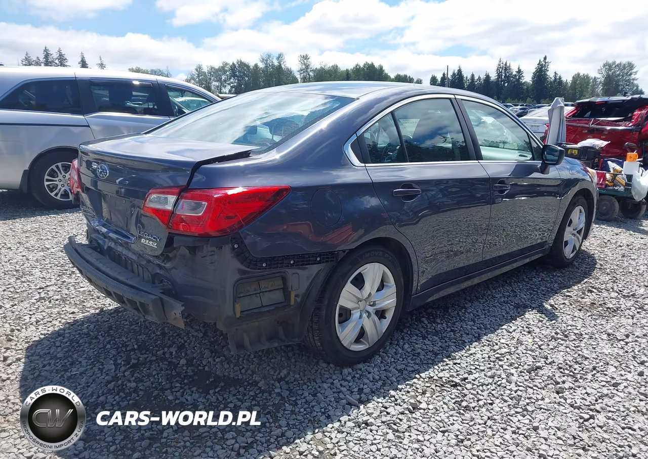 2016 Subaru Legacy 2.5I VIN:4S3BNAA6XG3040632 - 4