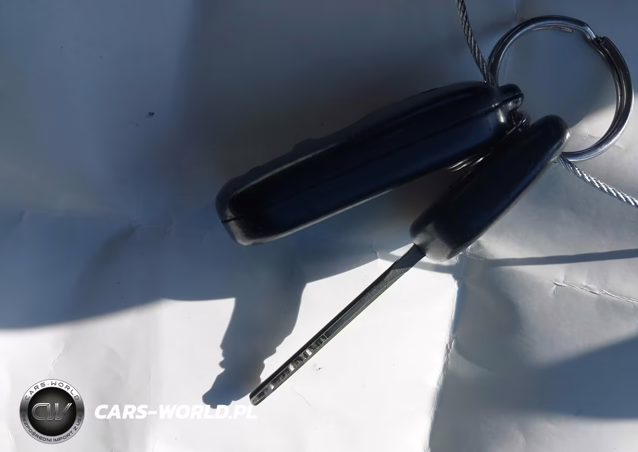 2007 Toyota Corolla S VIN:1NXBR30E27Z923722 - 11