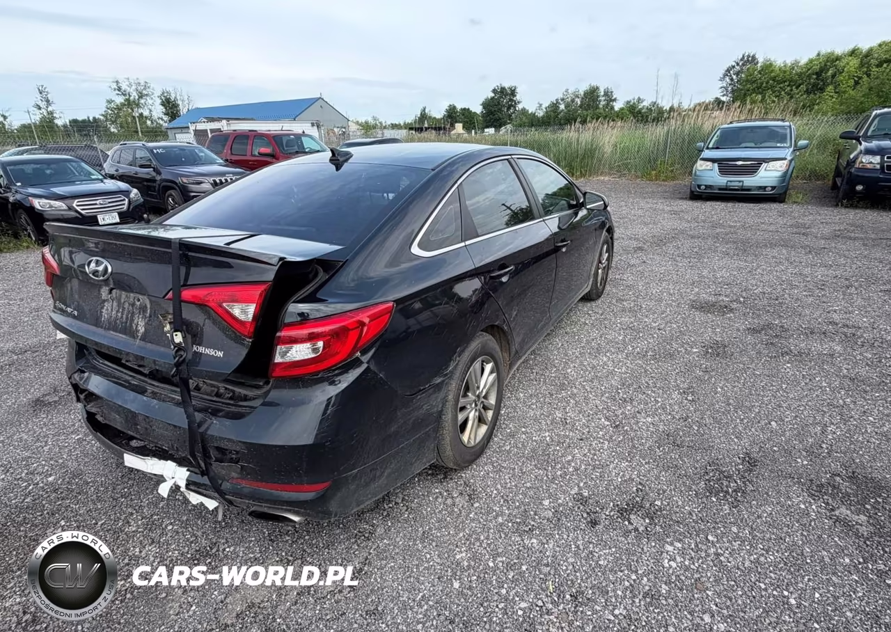 2017 Hyundai Sonata VIN:5NPE24AF4HH517469 - 4