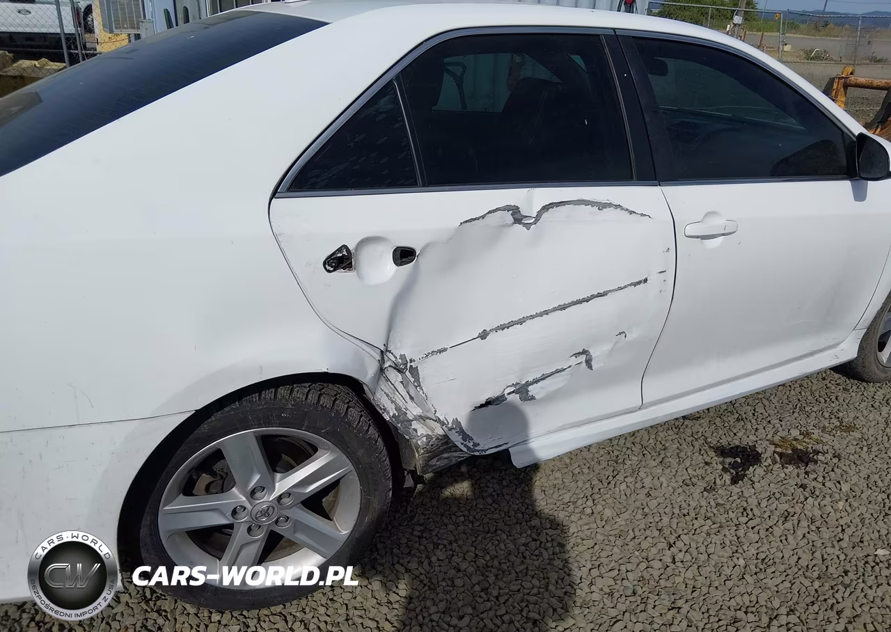 2013 Toyota Camry Se VIN:4T1BF1FK9DU688483 - 6