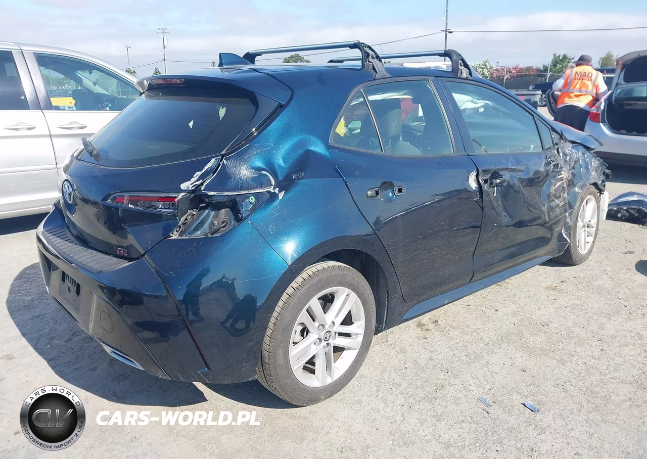 2021 Toyota Corolla Se VIN:JTND4MBE0M3117020 - 4