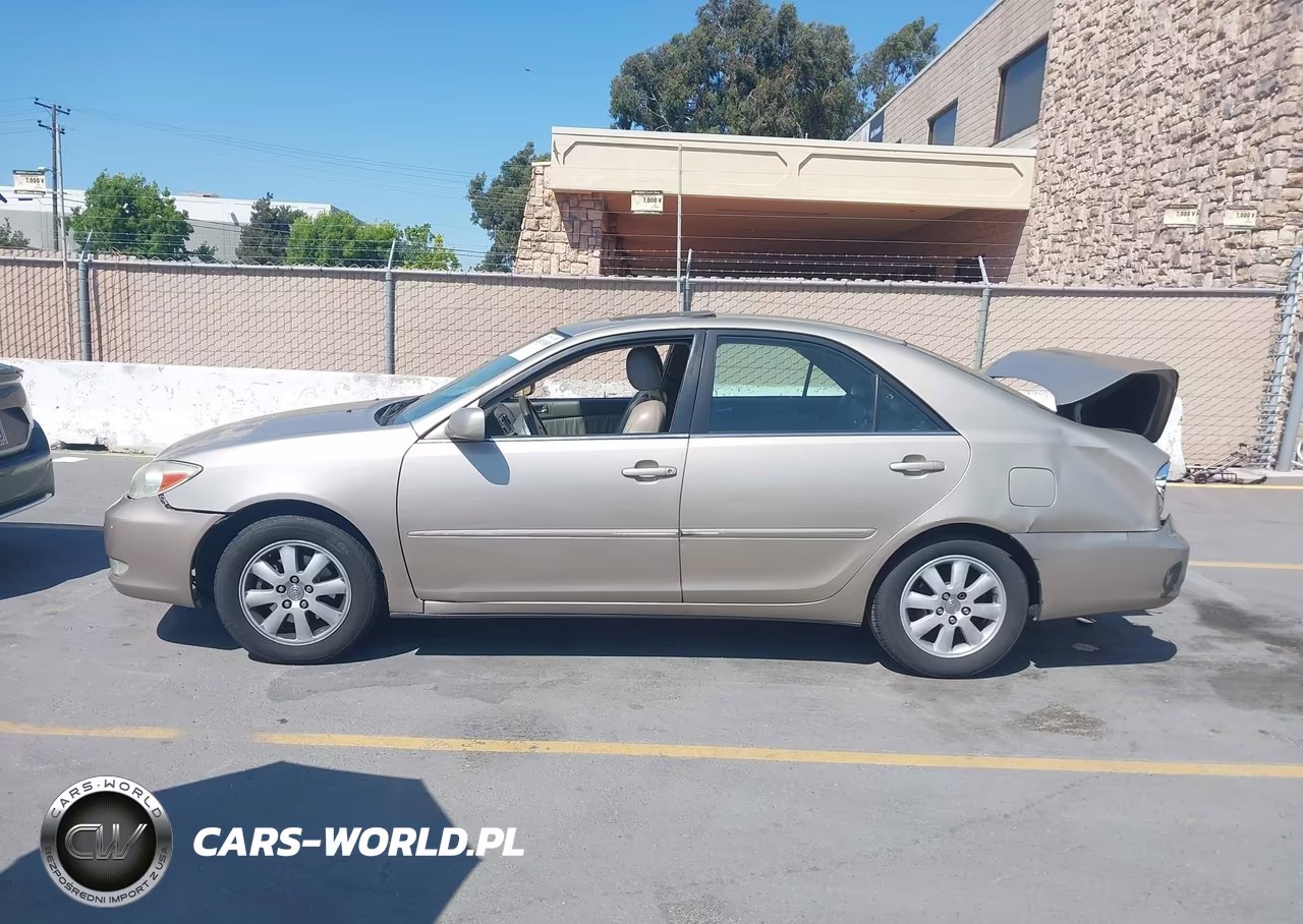 2003 Toyota Camry Xle V6 VIN:4T1BF30K33U554216 - 15