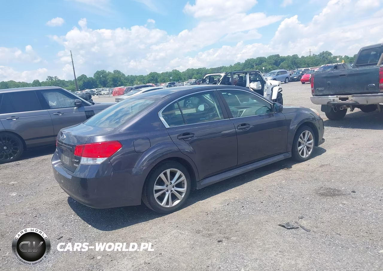 2013 Subaru Legacy 2.5I Premium VIN:4S3BMBC61D3018648 - 4