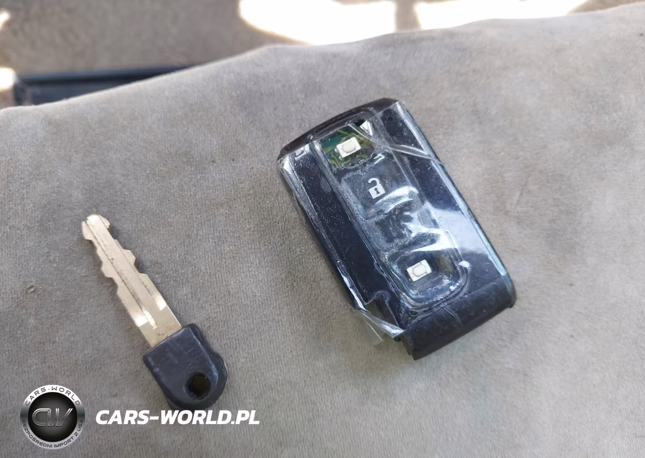 2008 Toyota Prius VIN:JTDKB20U383338049 - 11
