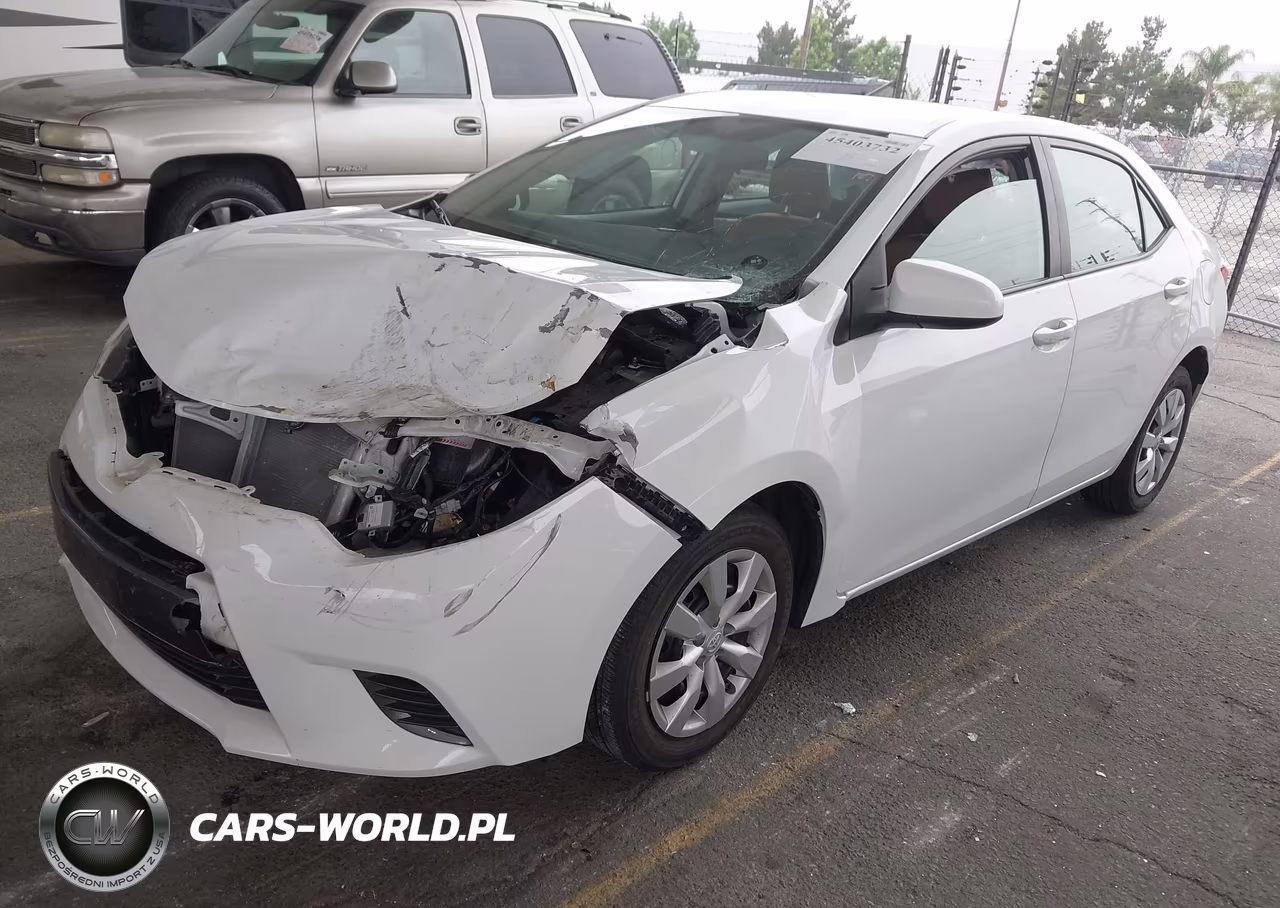 2015 Toyota Corolla Le VIN:5YFBURHE1FP322792 - 2