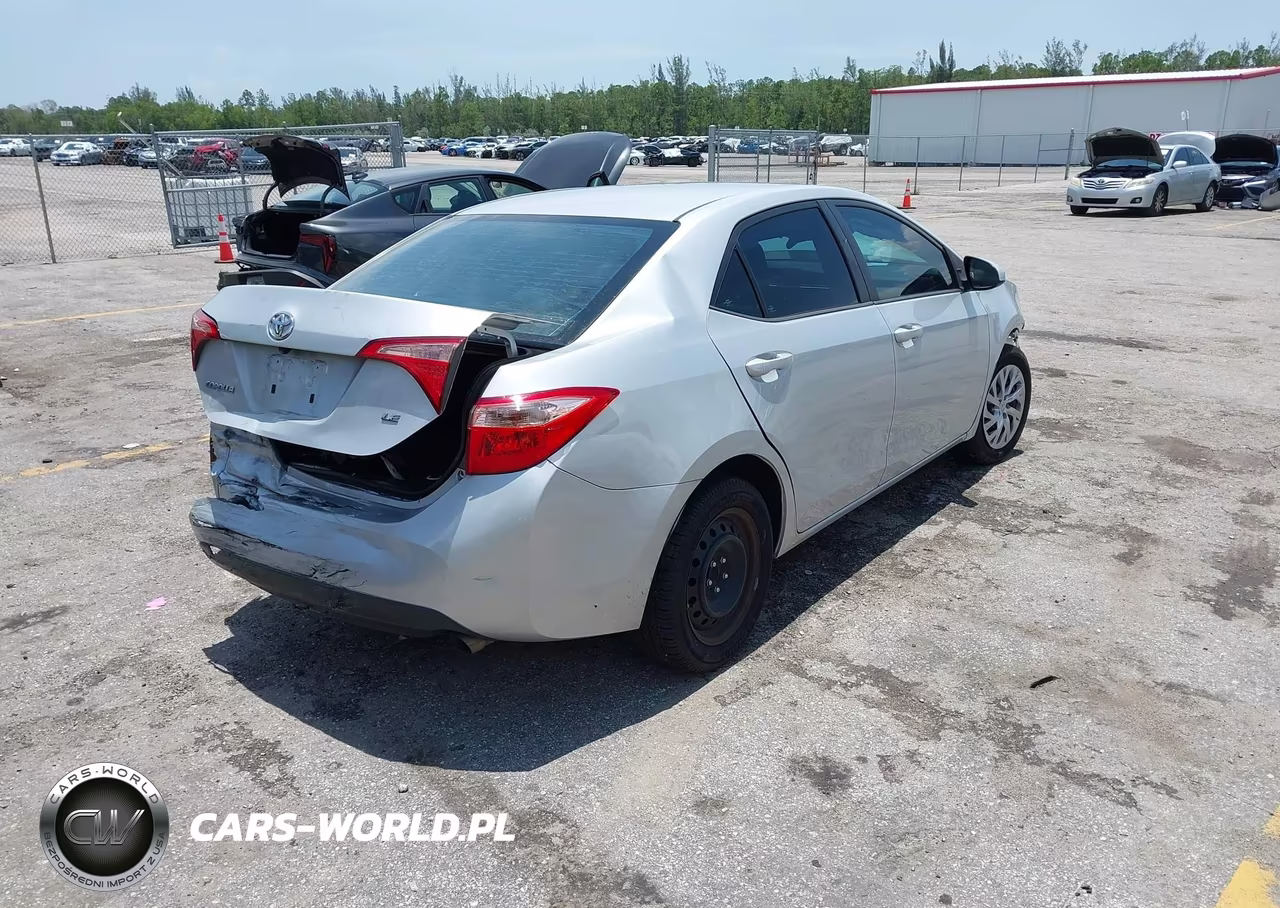 2019 Toyota Corolla Le VIN:2T1BURHE8KC191788 - 4