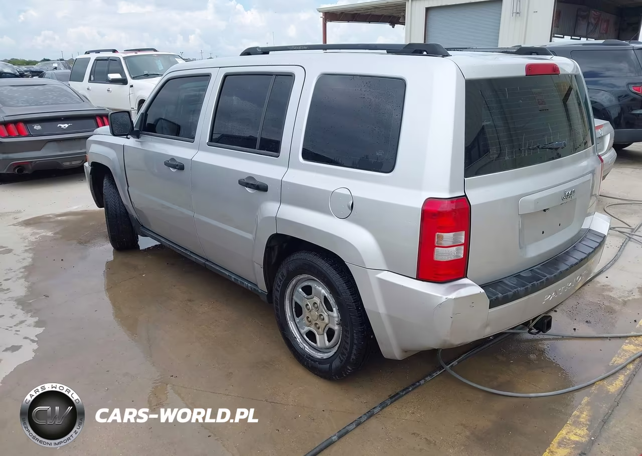 2007 Jeep Patriot Sport VIN:1J8FT28W17D326293 - 3