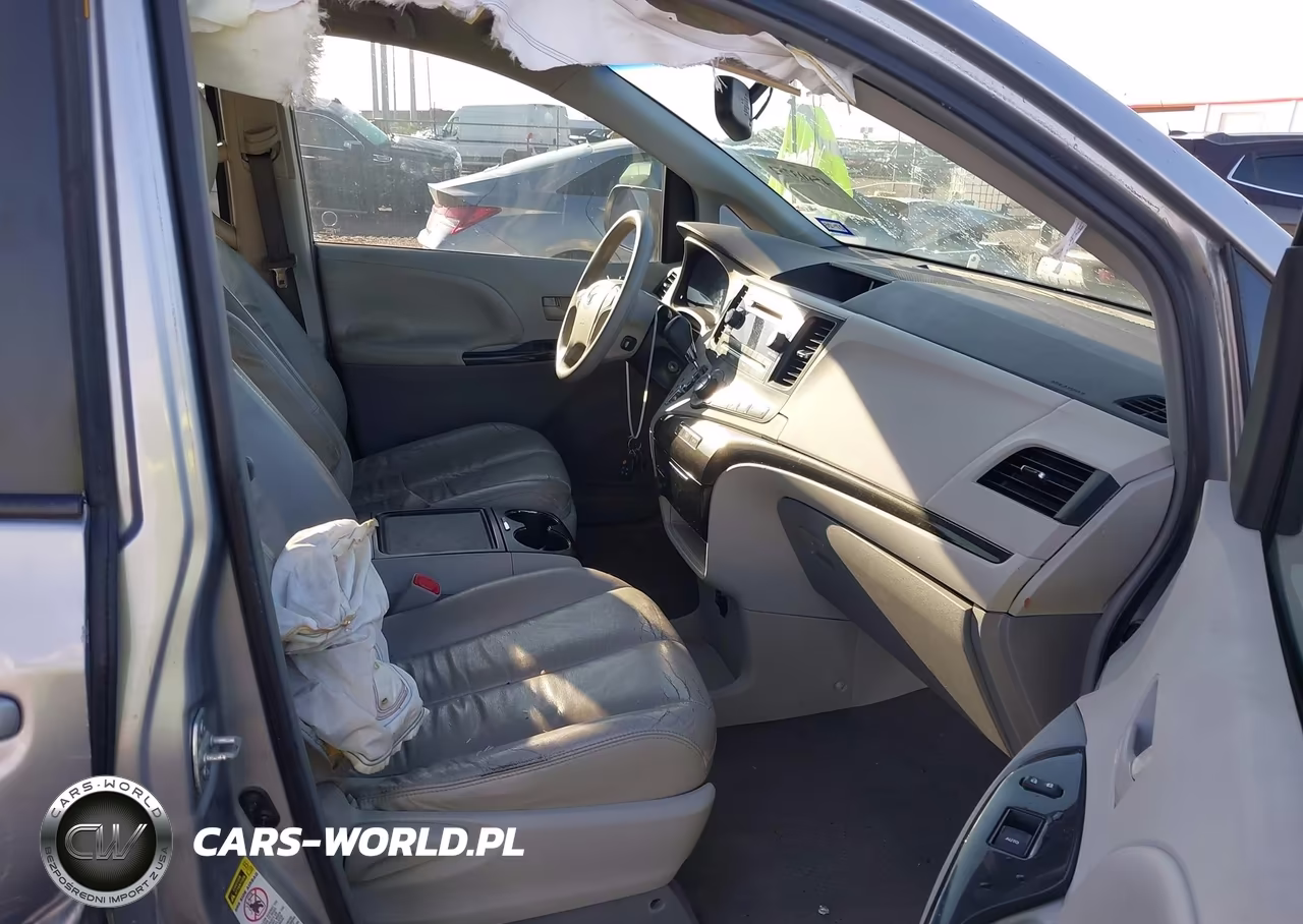 2013 Toyota Sienna Le V6 8 Passenger VIN:5TDKK3DC3DS366630 - 5