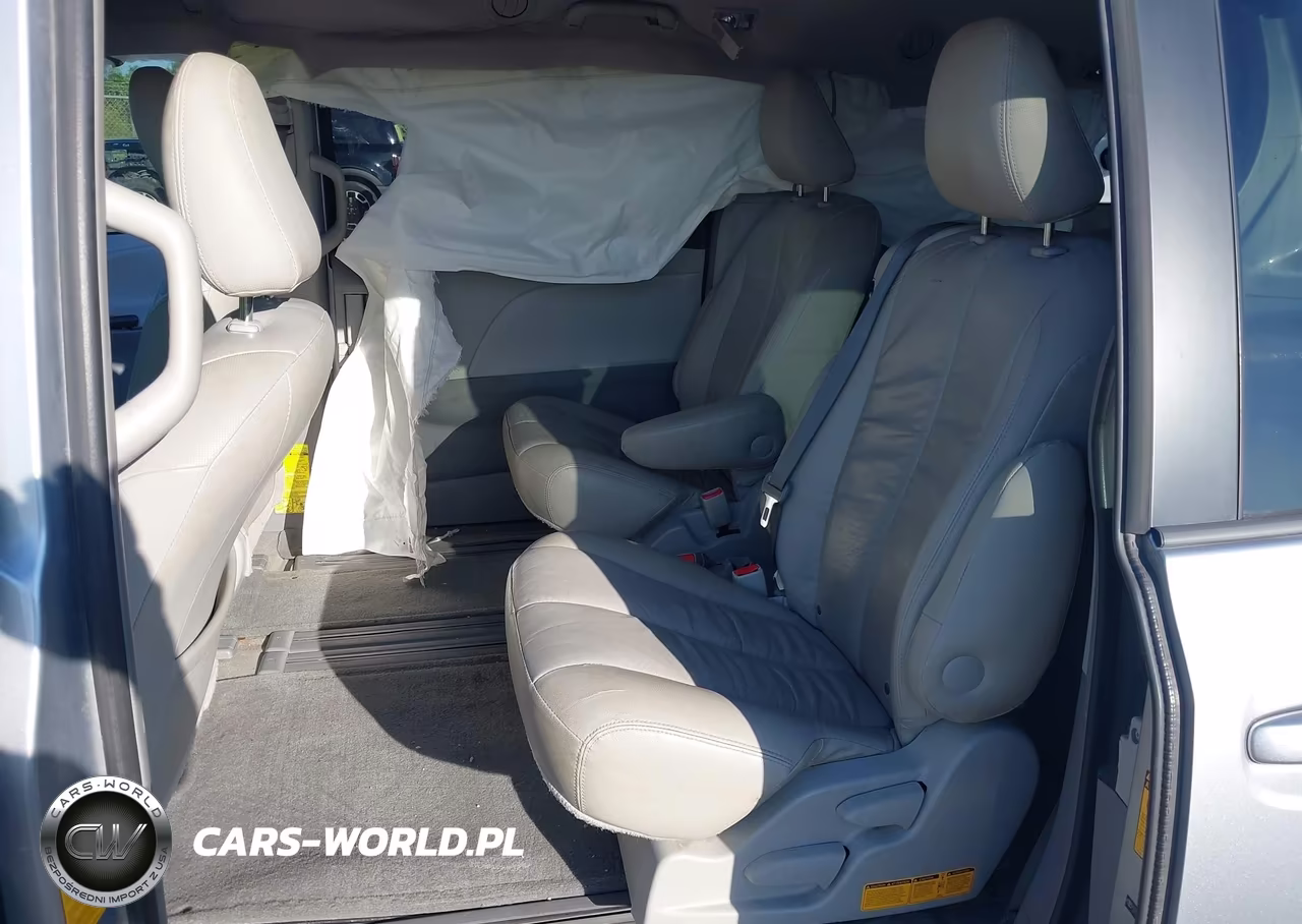 2013 Toyota Sienna Le V6 8 Passenger VIN:5TDKK3DC3DS366630 - 8