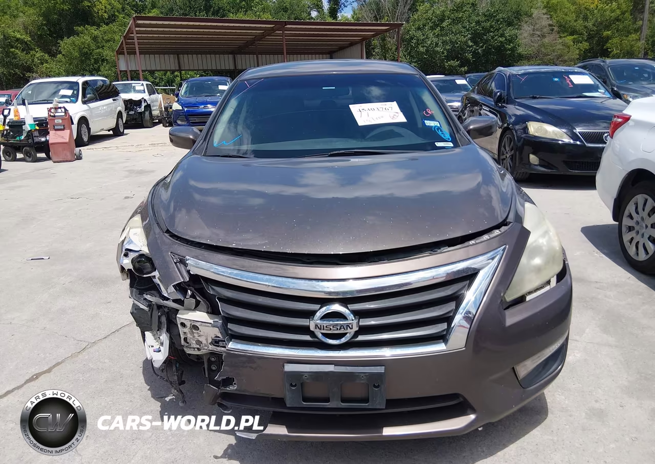 2015 Nissan Altima 2.5 S VIN:1N4AL3AP4FN369602 - 13