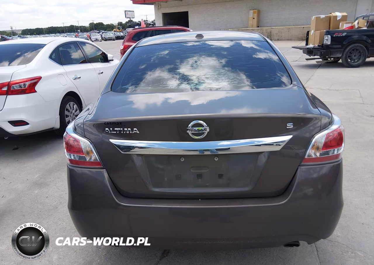 2015 Nissan Altima 2.5 S VIN:1N4AL3AP4FN369602 - 17