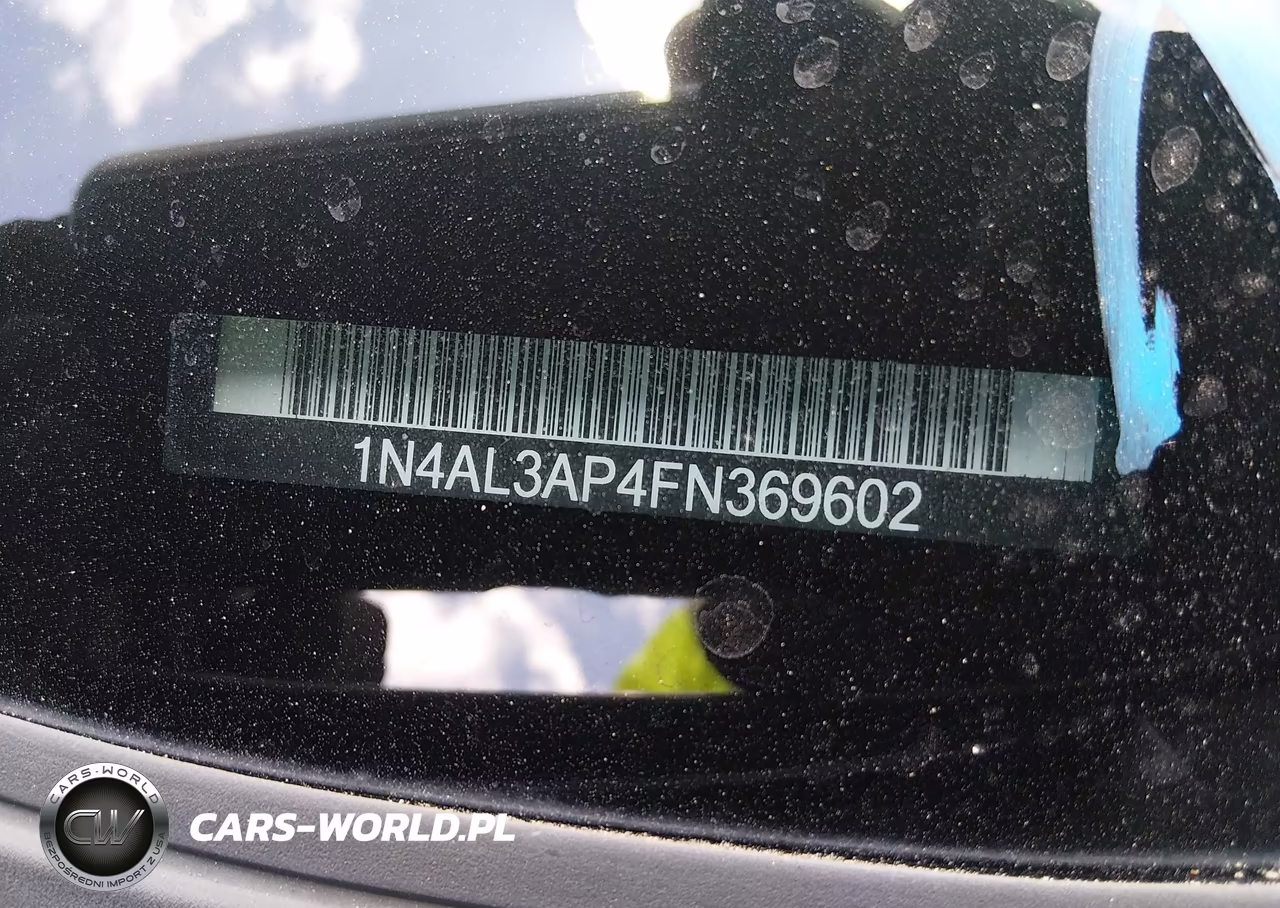 2015 Nissan Altima 2.5 S VIN:1N4AL3AP4FN369602 - 9