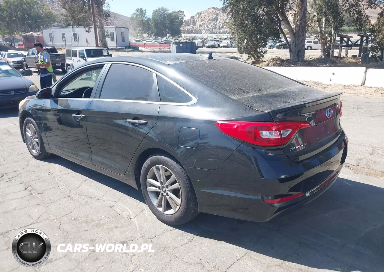 2015 Hyundai Sonata Se VIN:5NPE24AF9FH153062 - 3