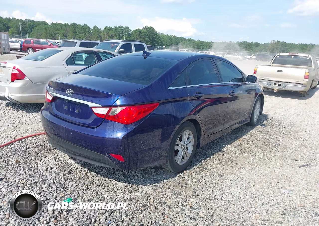 2014 Hyundai Sonata Gls VIN:5NPEB4AC9EH897846 - 4