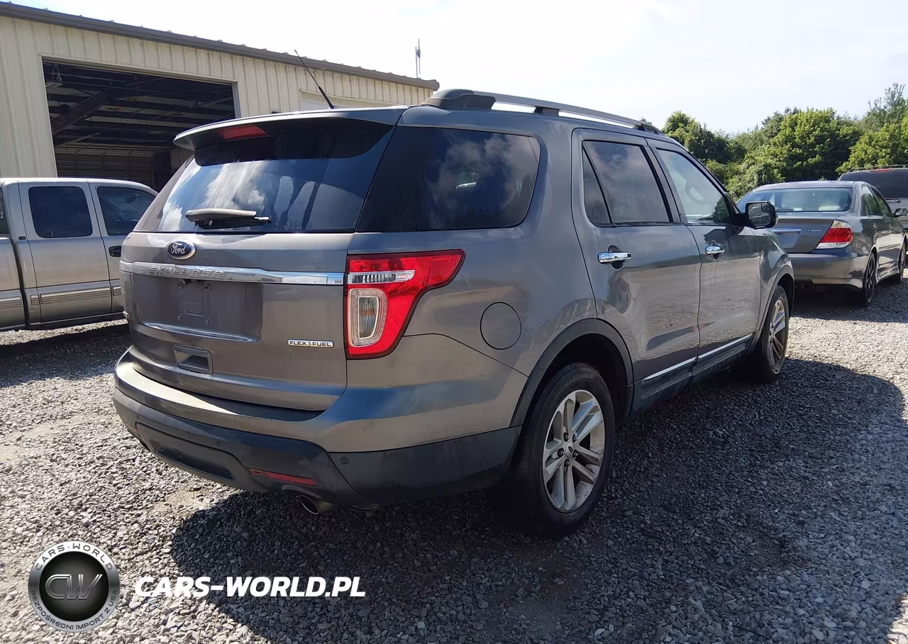 2014 Ford Explorer Xlt VIN:1FM5K7D80EGA99552 - 4