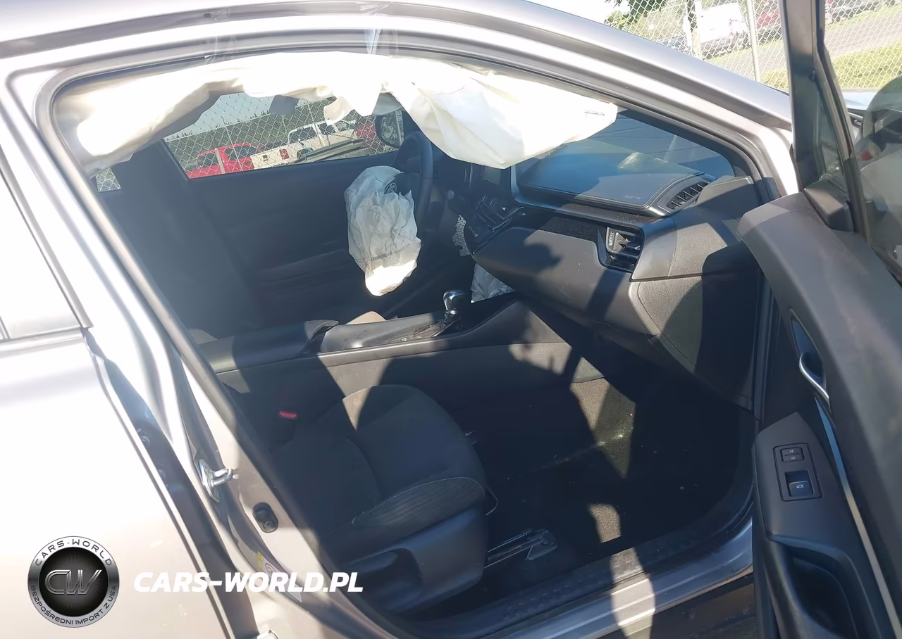 2018 Toyota C-Hr Xle Premium VIN:NMTKHMBX5JR039862 - 5