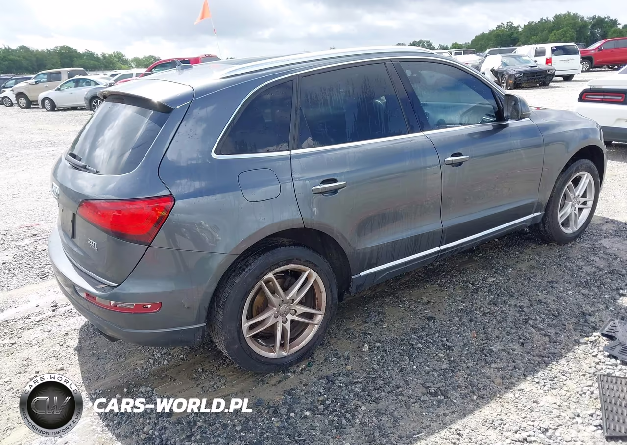 2017 Audi Q5 2.0T Premium VIN:WA1C2AFP8HA076759 - 4