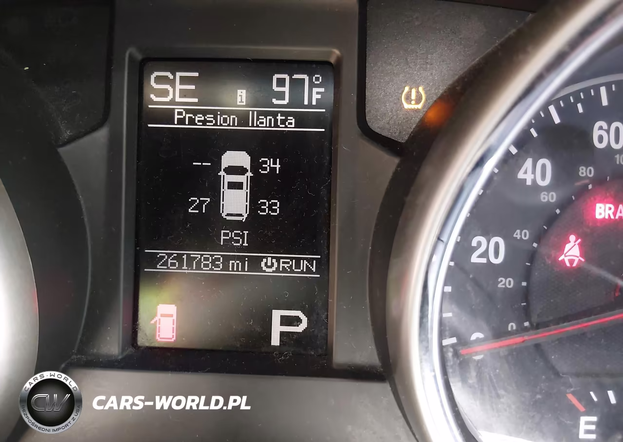 2012 Jeep Grand Cherokee Laredo VIN:1C4RJEAGXCC215403 - 15