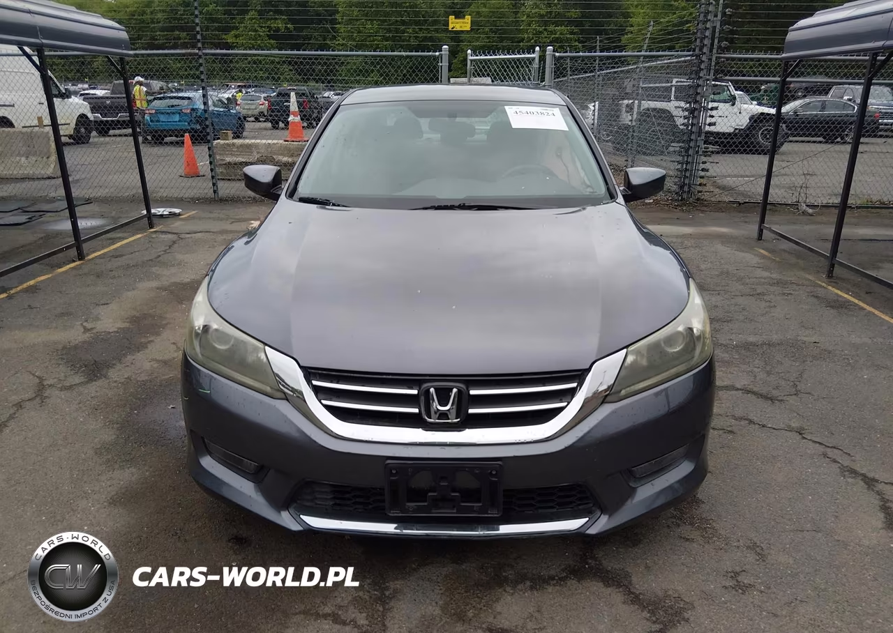 2015 Honda Accord Sport VIN:1HGCR2F58FA125642 - 12