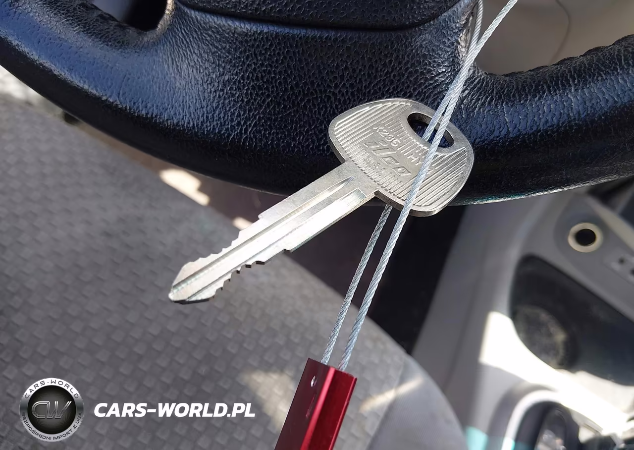 2011 Hyundai Accent Se VIN:KMHCN3AC6BU200364 - 11