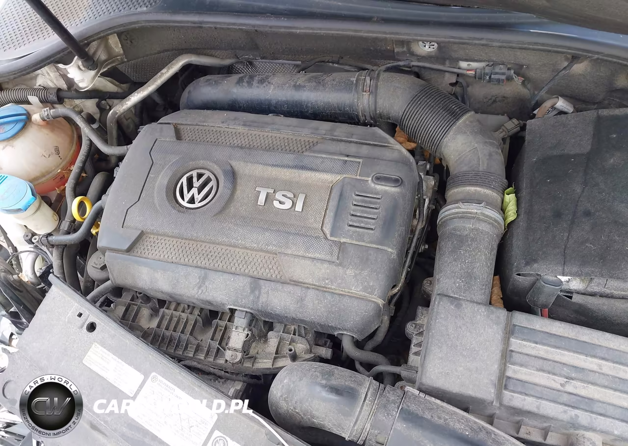 2015 Volkswagen Passat 1.8T Sport VIN:1VWBT7A39FC026229 - 10