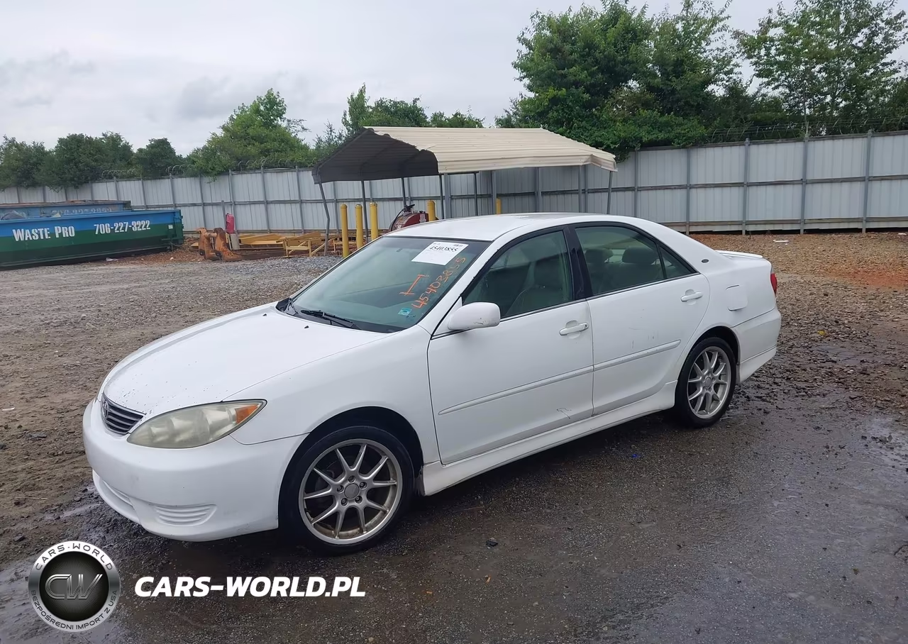 2005 Toyota Camry Le VIN:4T1BE32K95U552120 - 2
