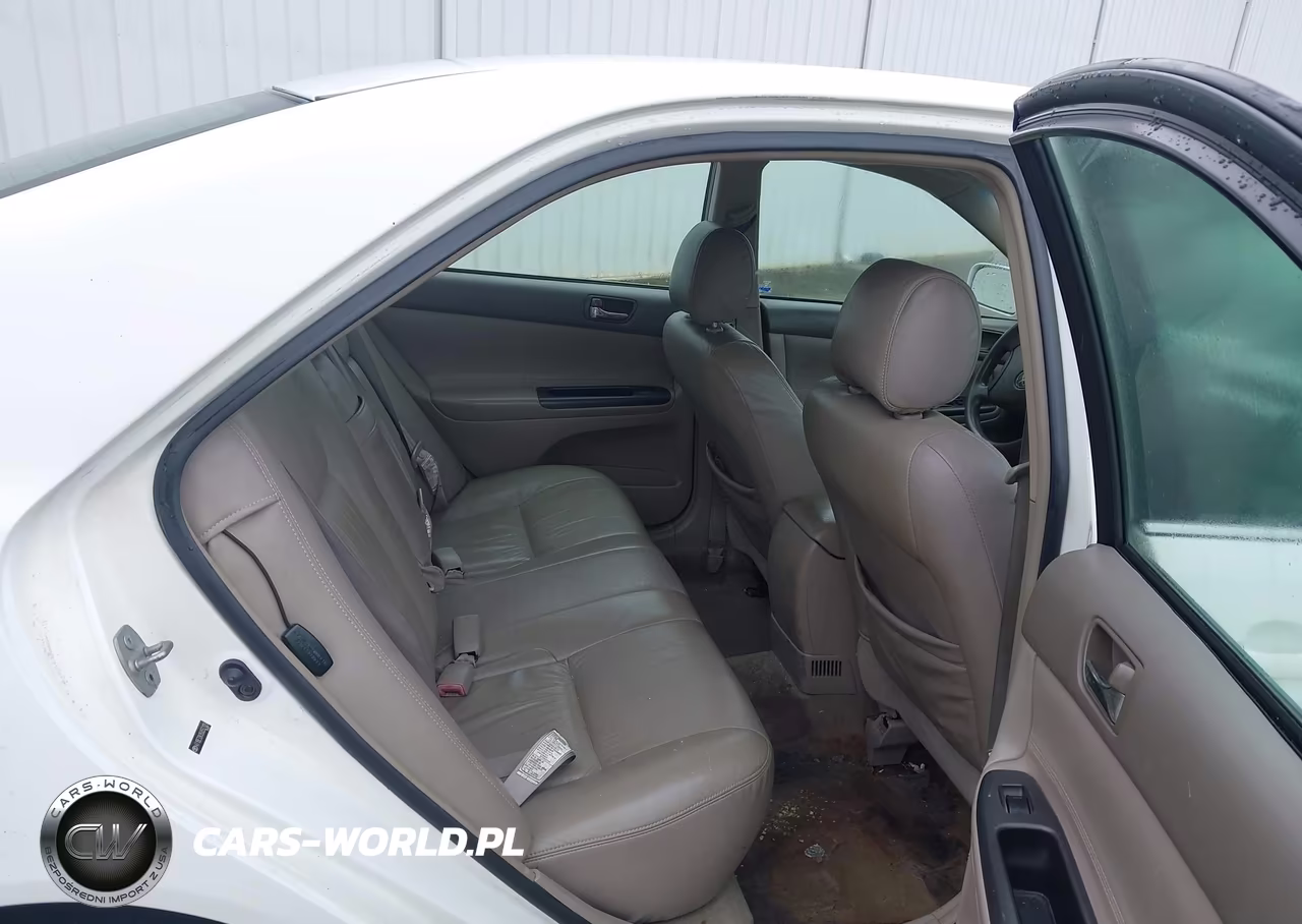 2005 Toyota Camry Le VIN:4T1BE32K95U552120 - 8