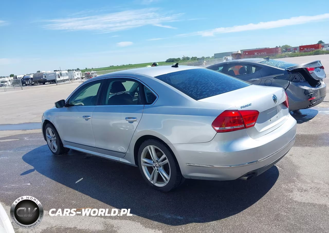 2014 Volkswagen Passat 1.8T Sel Premium VIN:1VWCS7A34EC077448 - 14