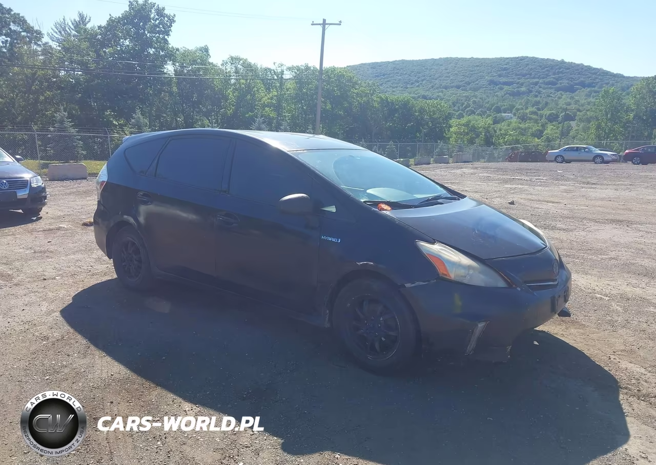 TOYOTA PRIUS V – zdjęcie 1 z 16