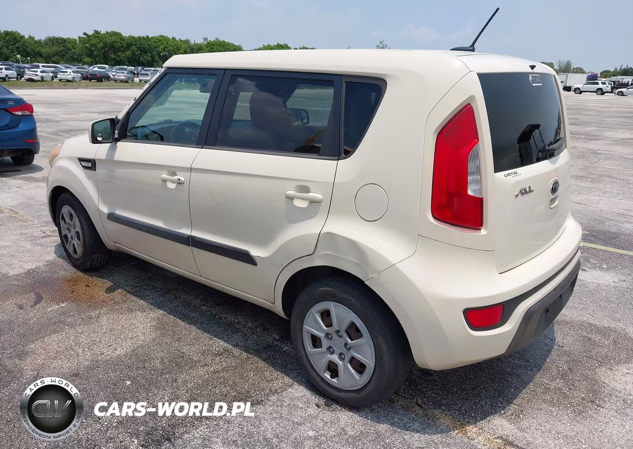 2012 Kia Soul ! VIN:KNDJT2A58C7459337 - 3