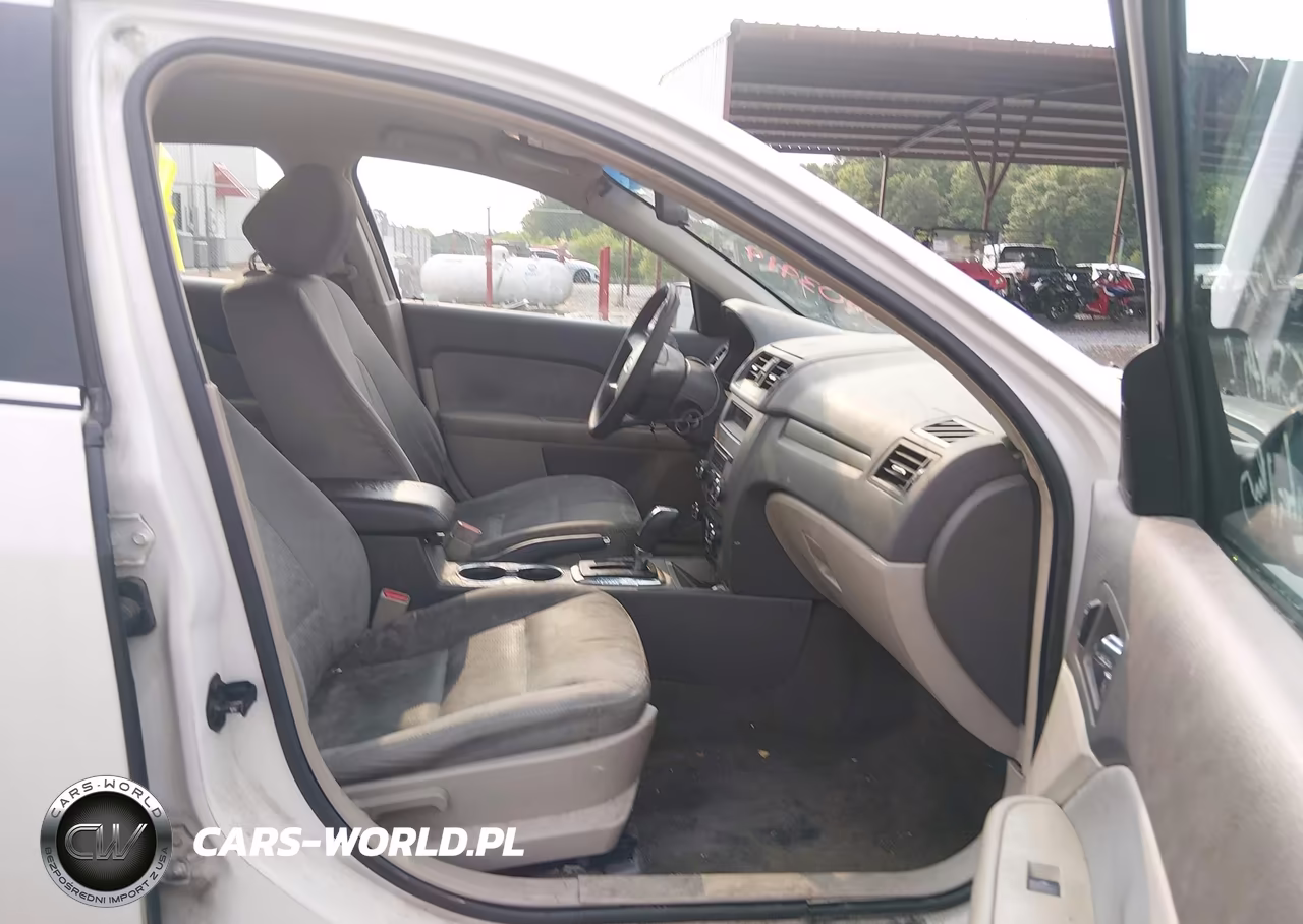 2012 Ford Fusion Se VIN:3FAHP0HA3CR372437 - 5