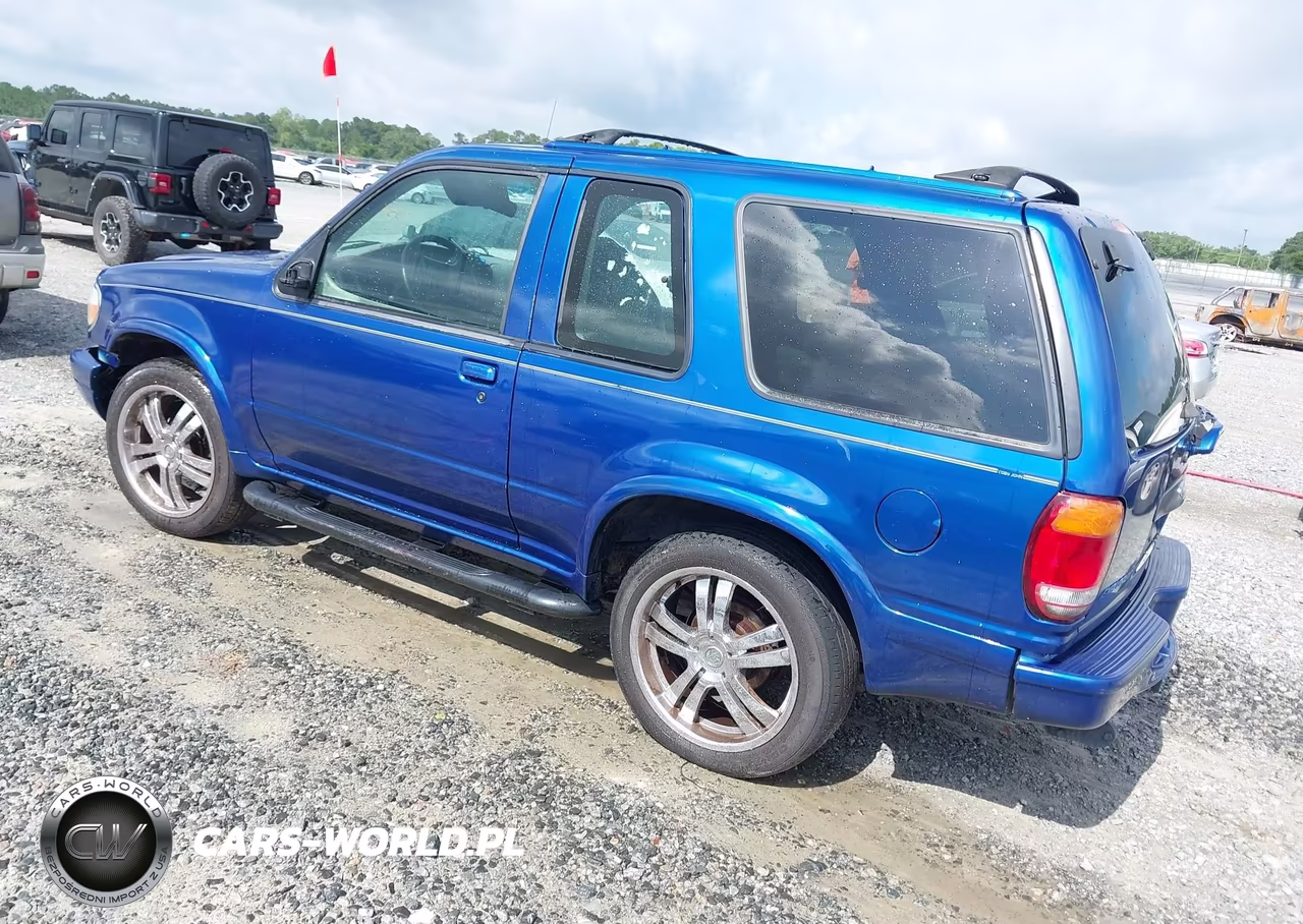 1998 Ford Explorer Sport VIN:1FMYU22E3WUA09395 - 3