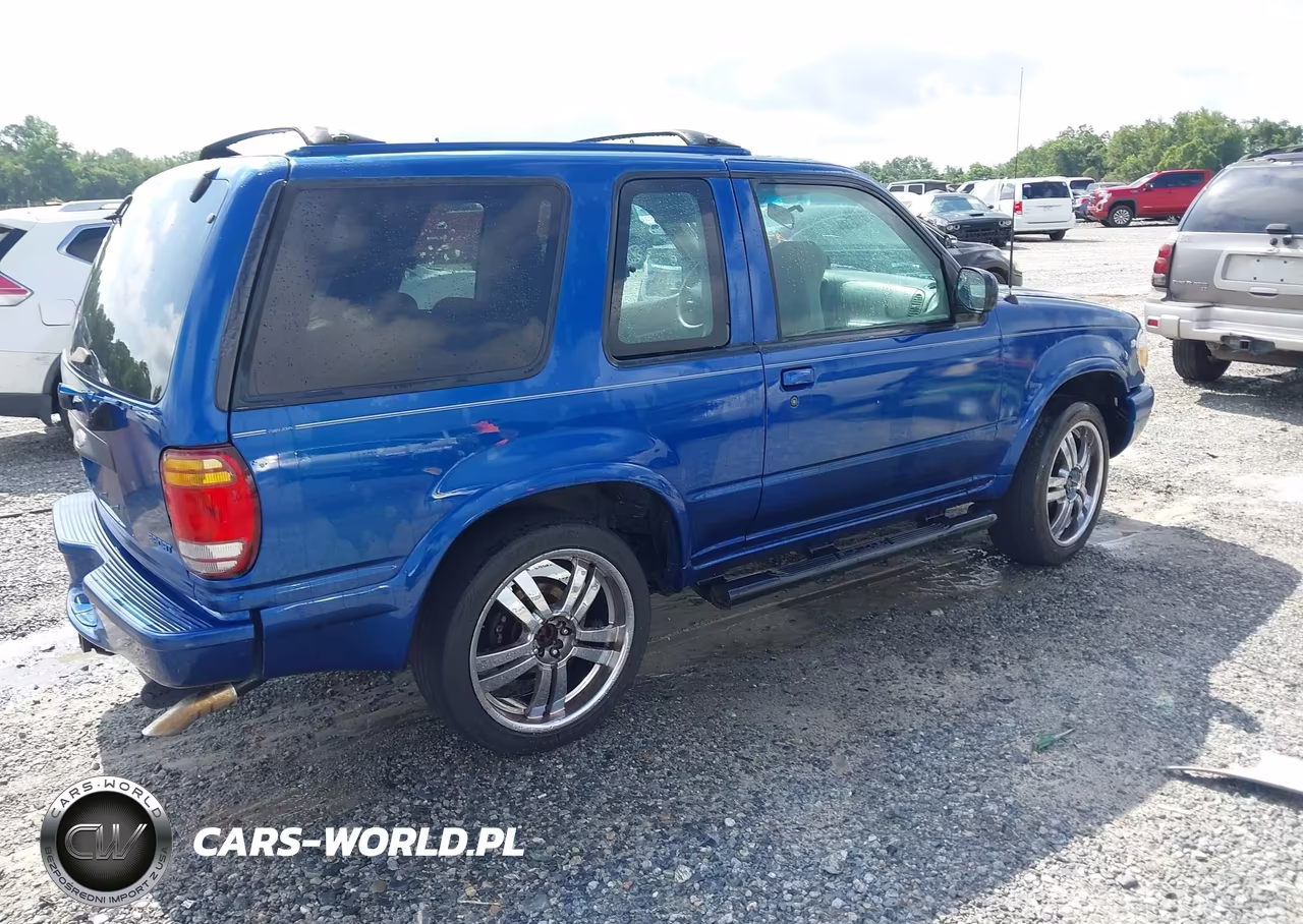 1998 Ford Explorer Sport VIN:1FMYU22E3WUA09395 - 4