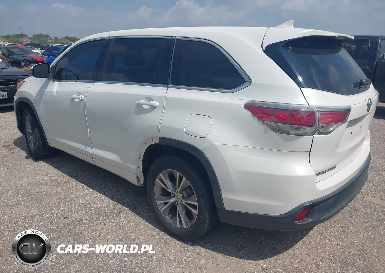 2015 Toyota Highlander Le Plus V6 VIN:5TDZKRFH1FS055534 - 3