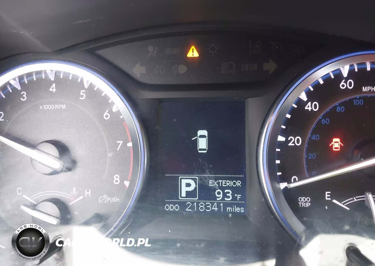 2015 Toyota Highlander Le Plus V6 VIN:5TDZKRFH1FS055534 - 7