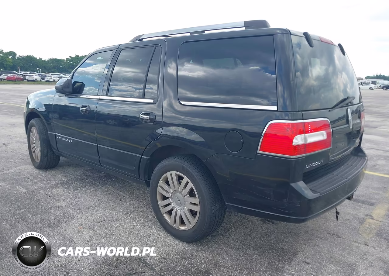 2011 Lincoln Navigator VIN:5LMJJ2H55BEJ00879 - 3
