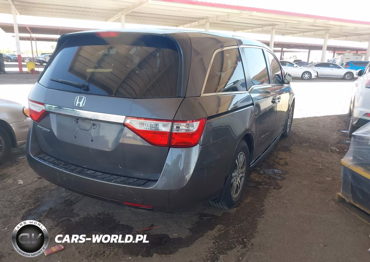 2013 Honda Odyssey Ex VIN:5FNRL5H42DB049128 - 4