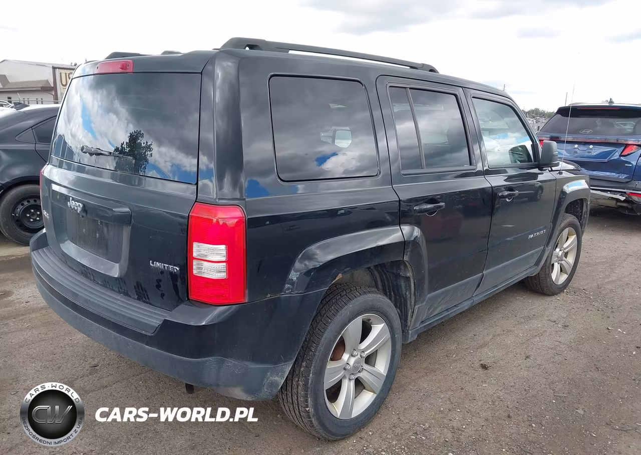 2014 Jeep Patriot Latitude VIN:1C4NJRFB2ED788523 - 4