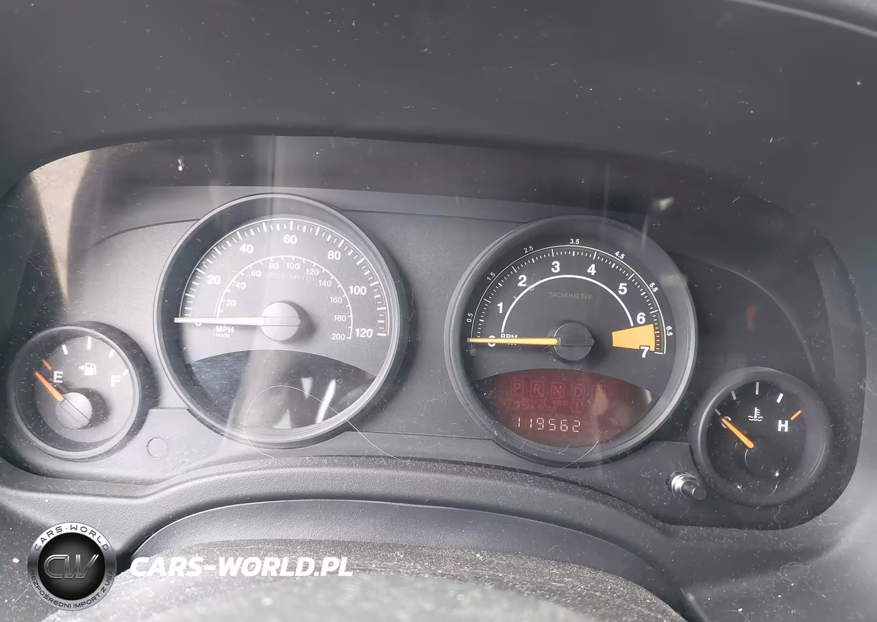 2014 Jeep Patriot Latitude VIN:1C4NJRFB2ED788523 - 7