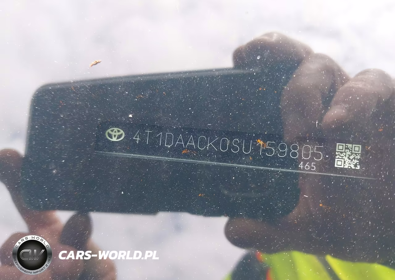 2025 Toyota Camry Le VIN:4T1DAACK0SU159805 - 9