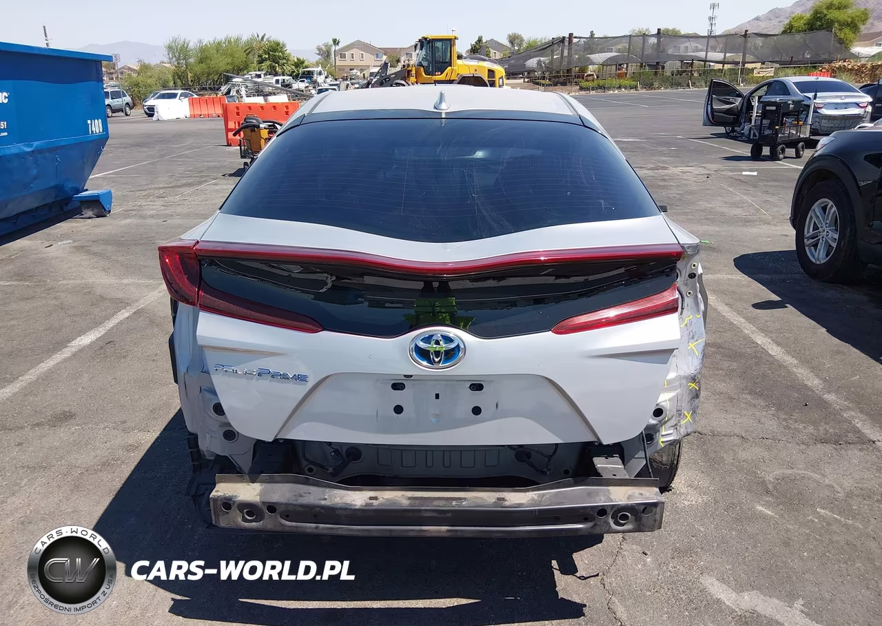 2018 Toyota Prius Prime Premium VIN:JTDKARFP7J3104452 - 17