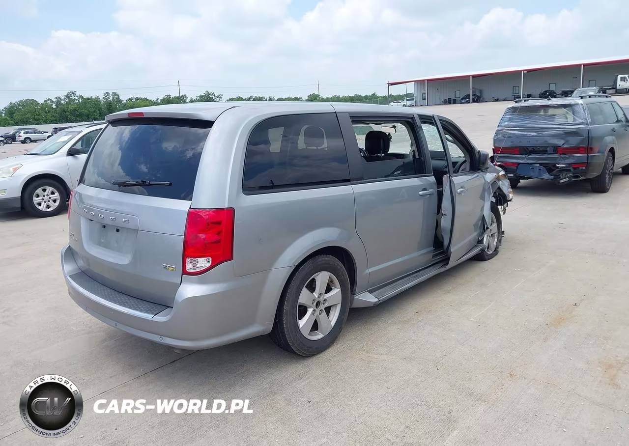 2018 Dodge Grand Caravan Se VIN:2C4RDGBG5JR288555 - 4