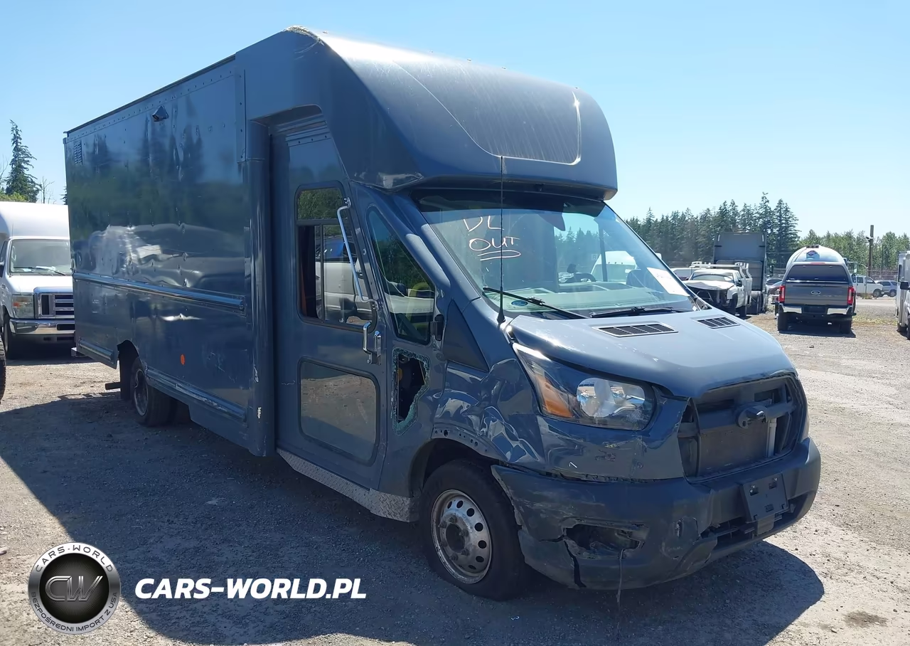 2022 Ford Transit-350 Cutaway – zdjęcie 1 z 23