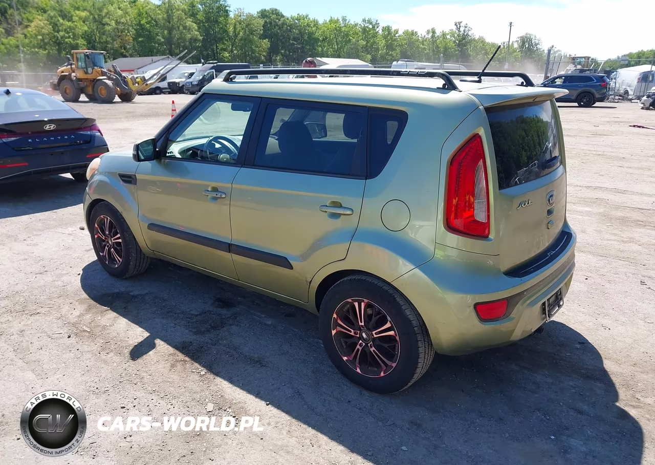 2013 Kia Soul ! VIN:KNDJT2A62D7488925 - 3