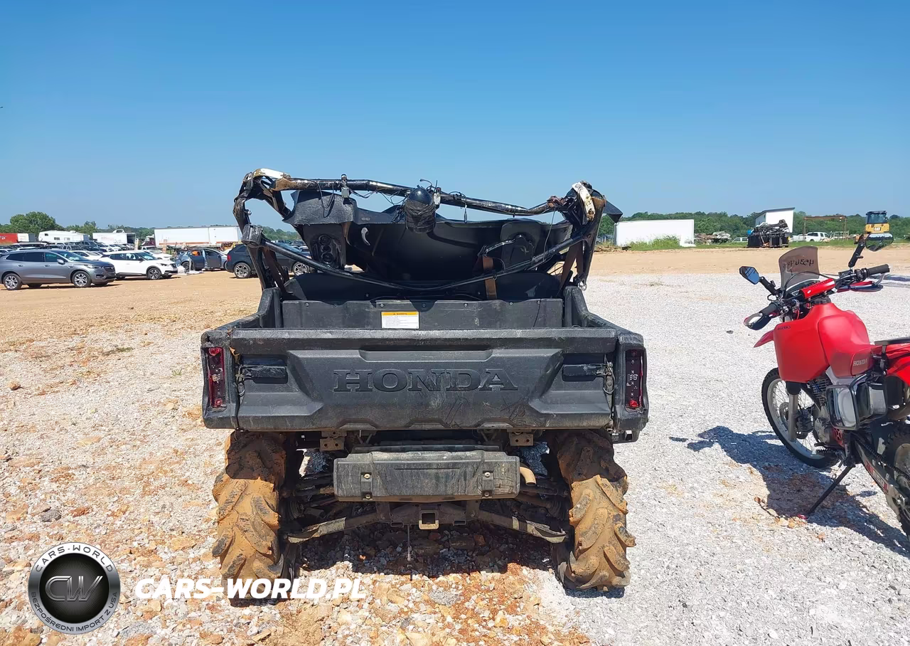 2020 Honda Sxs1000 M3 VIN:1HFVE04B7L4400028 - 6