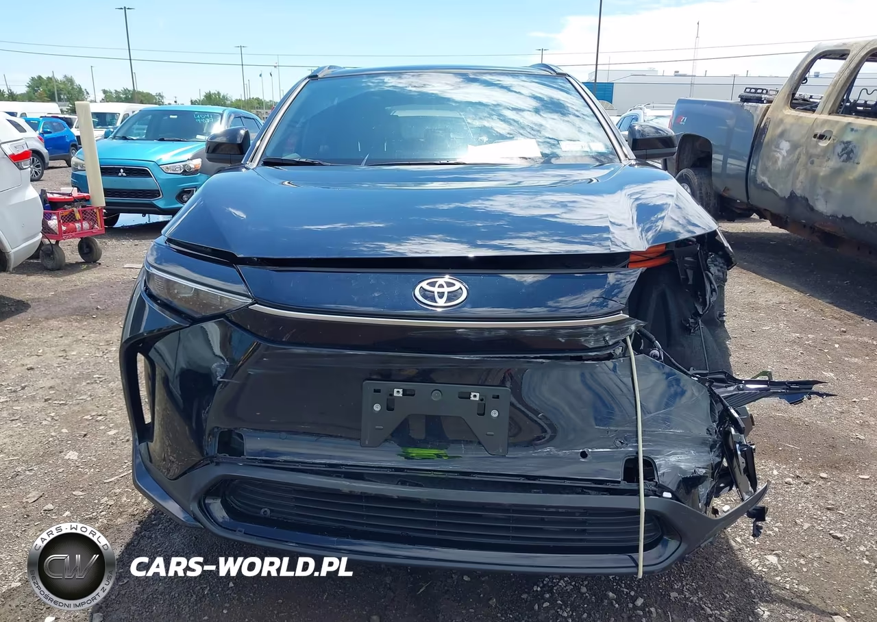 2025 Toyota Bz4X Xle VIN:JTMABACA1SA104227 - 13